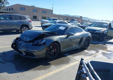 2024 Porsche 718 Cayman Lx z USA, uszkodzony, nr VIN WP0AB2A86RK264596